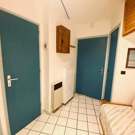 T2 Avec Cabine, Climatisation, Parking, Vue Mer - - Fr-1-81-430 * Le Barcares