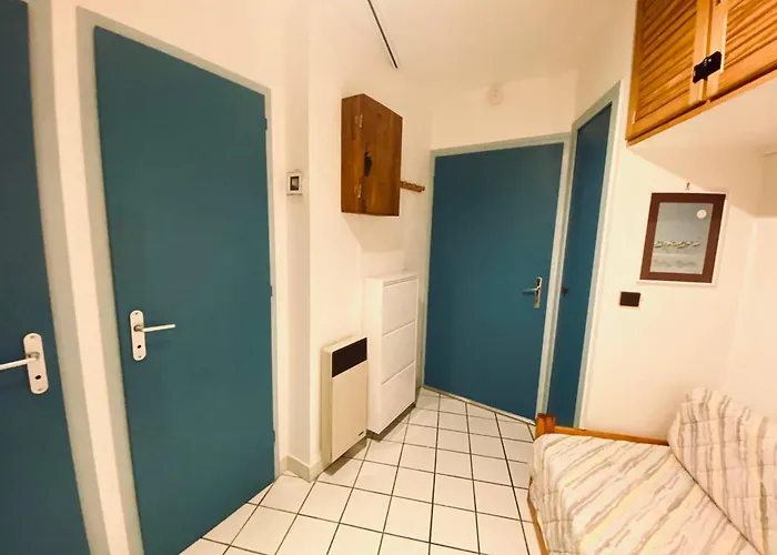 T2+cabine, Clim, Parking Prive, 4 Pers, - Fr-1-81-430 * Le Barcarès